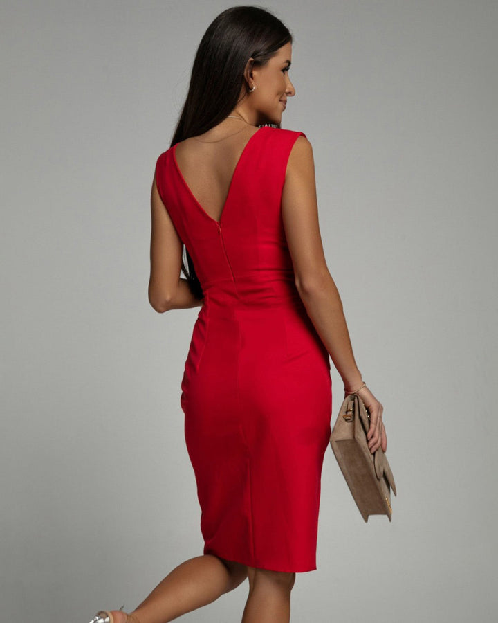 Floria – Fitted Dress with V-neck and Slit